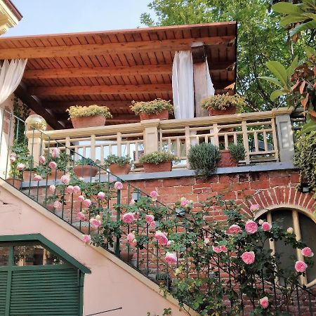 Ferienwohnung La Terrazza Sul Monferrato Ozzano Monferrato Exterior foto