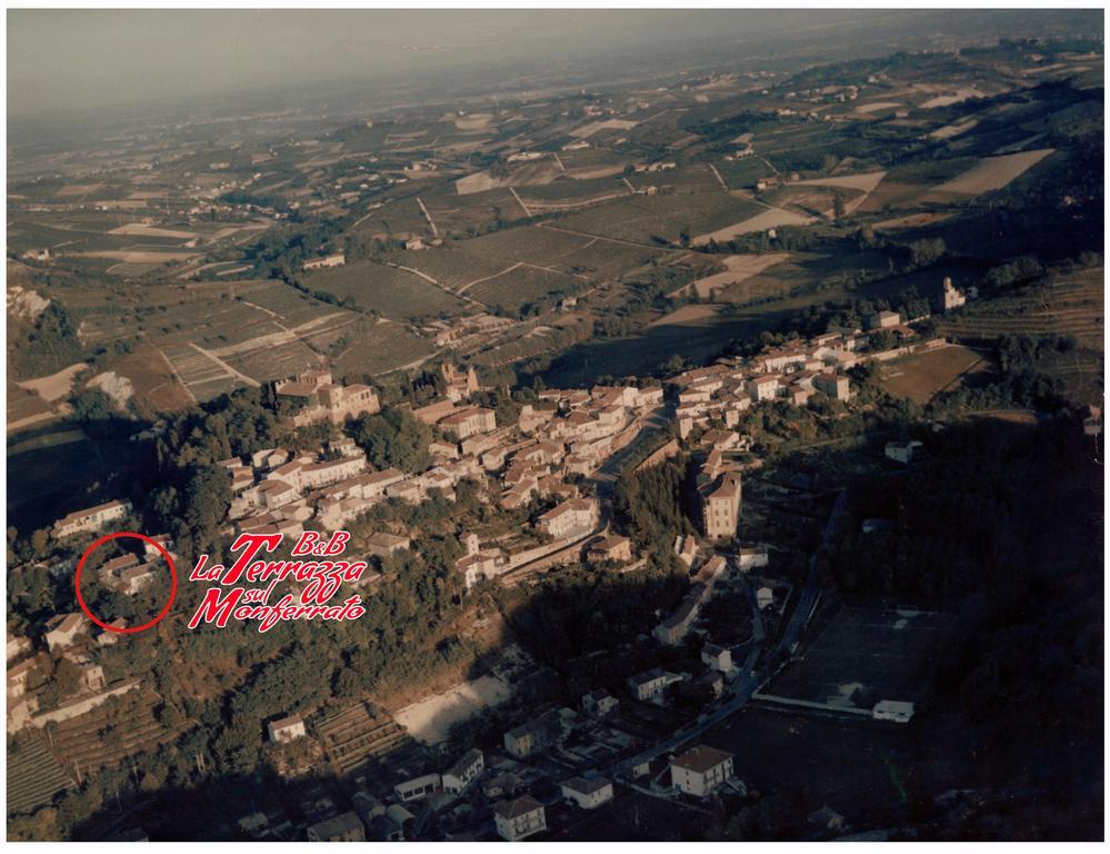 Ferienwohnung La Terrazza Sul Monferrato Ozzano Monferrato Exterior foto